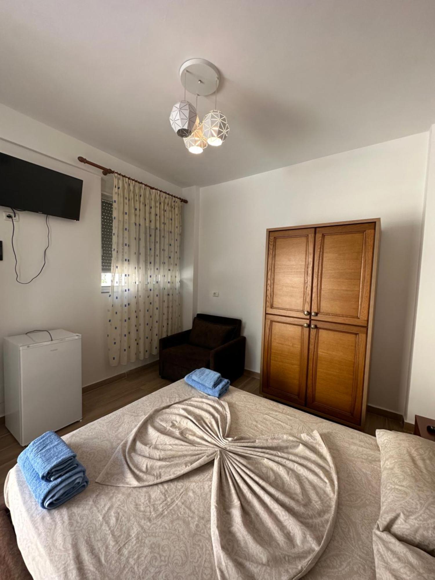 Jona Rooms Himarë Exteriér fotografie