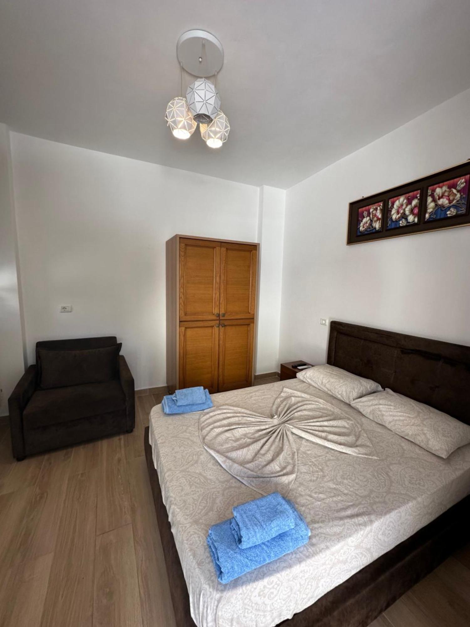 Jona Rooms Himarë Exteriér fotografie