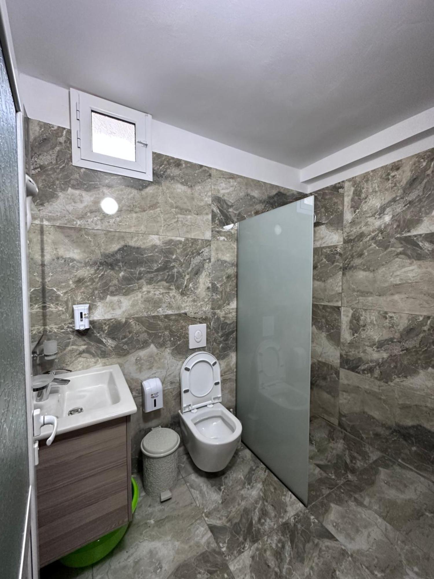 Jona Rooms Himarë Exteriér fotografie