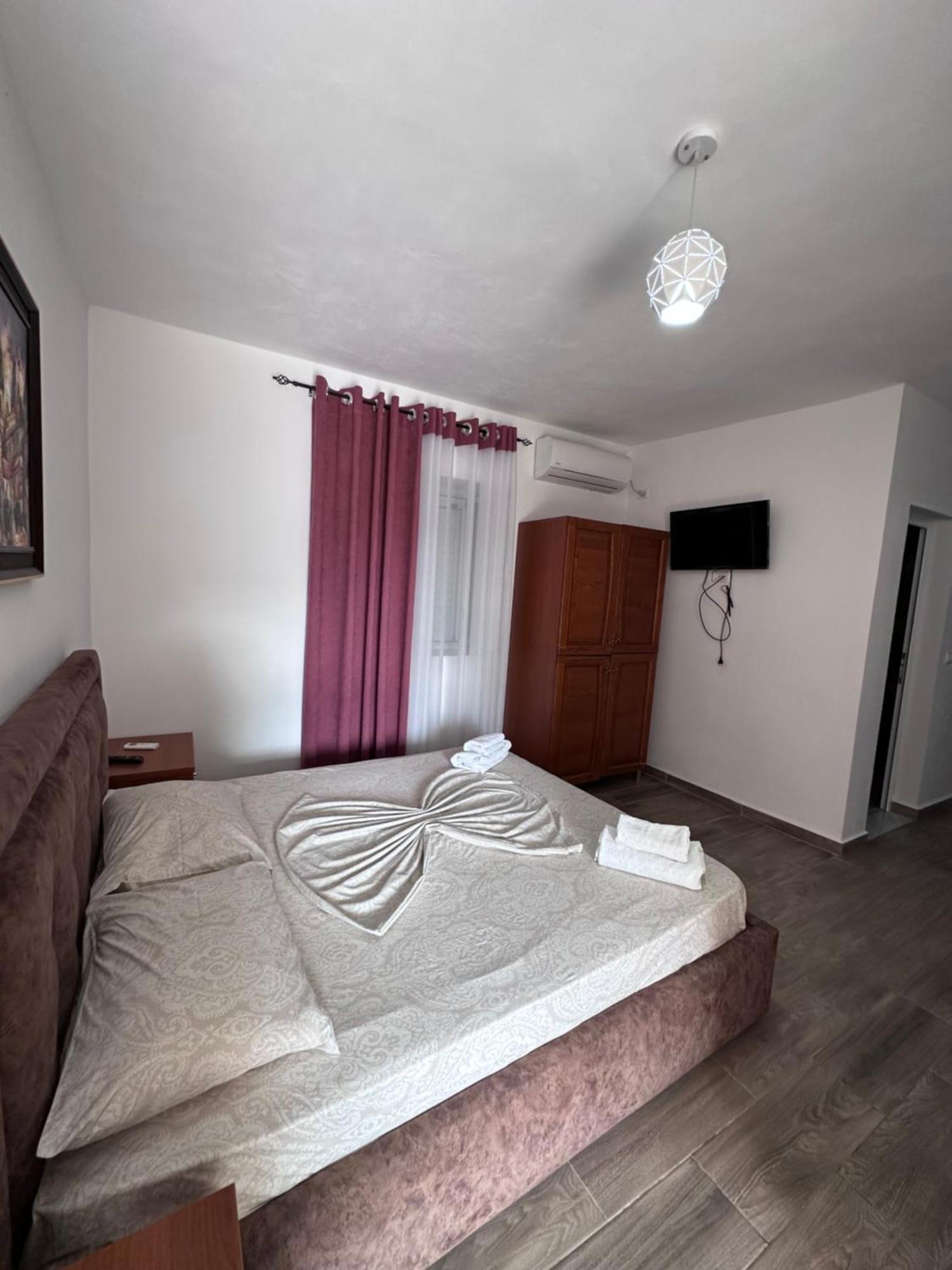 Jona Rooms Himarë Exteriér fotografie